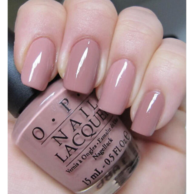 OPI オーピーアイ ネイルラッカー E41 Barefoot in Barcelona (ベアフット イン バルセロナ)