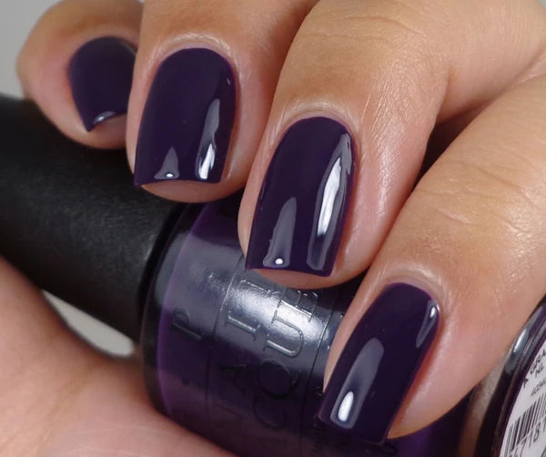 OPI オーピーアイ ネイルラッカー C19 A Grape Affair(ア グレープ アフェア)