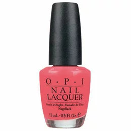 OPI オーピーアイ ネイルラッカー B35 Charged Up Cherry (チャージドアップチェリー)